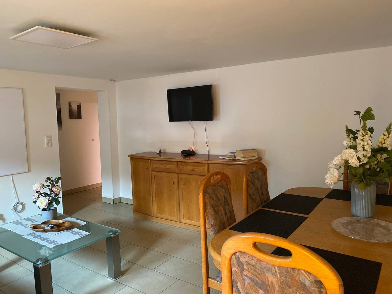 Ganze Wohnung, Ferienwohnung Bauer" mit Privatem Garten und Wi-Fi in Puschendorf, Franken