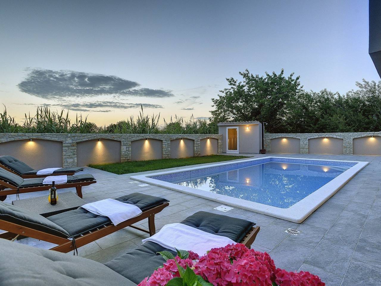 Villa in Valbandon mit privatem Pool in Pula, Südküste Istrien