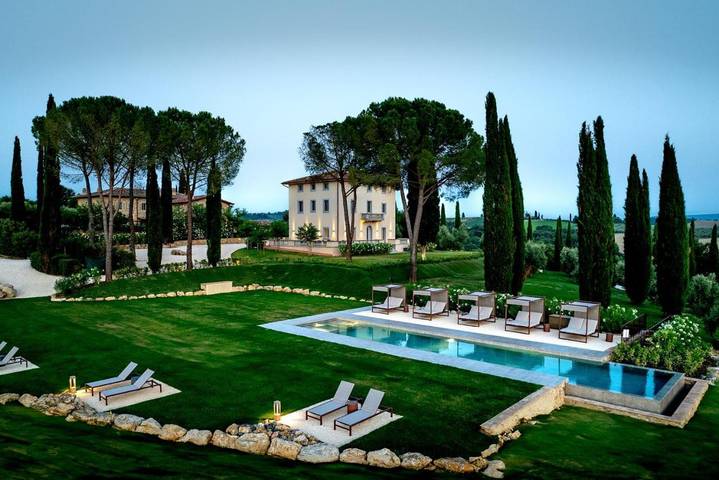 Hôtel pour 4 personnes, avec sauna et jardin ainsi que piscine et jacuzzi