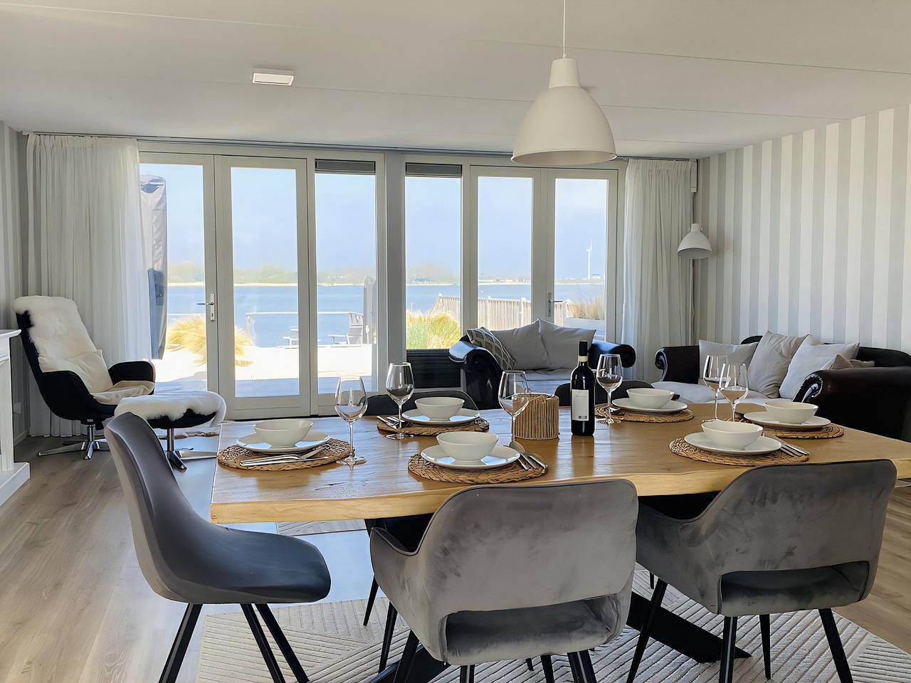 Wierhooft 33 in Wieringen, Ijsselmeer
