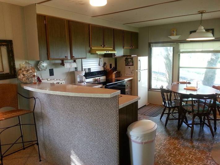 Camping for 6 people, with yard, with pets in Missouri