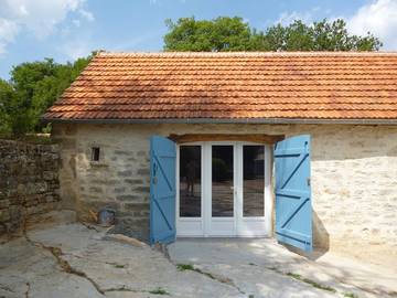 Gîte pour 2 personnes, avec sauna et jardin dans le Lot