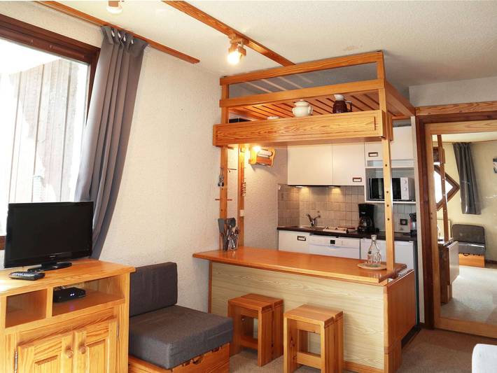 Ganzes Studio, Geräumiges Studio für 6 mit Balkon in Les Orres 1650 in Les Orres, Nationalpark Écrins
