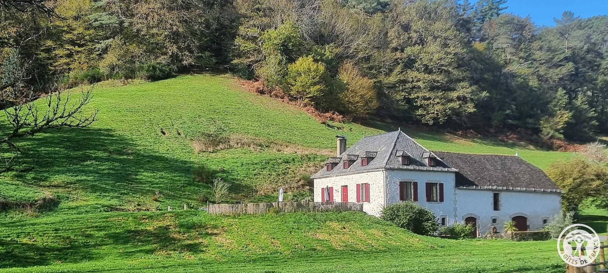 Gîte für 9 Personen mit Terrasse in Argentat-sur-Dordogne, Tulle und Umgebung