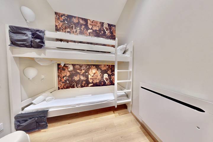 Gîte pour 5 personnes, adapté aux familles dans Office De Tourisme Lac D Annecy Rive Plein Soleil - 3