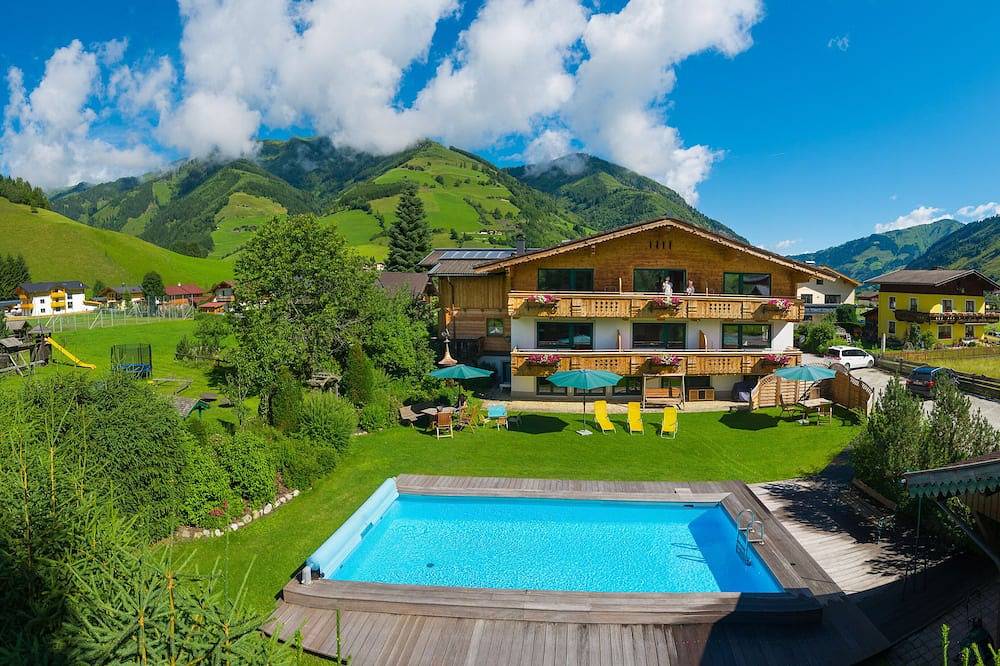 Ganze Wohnung, Gästehaus Luggau: Wohnung - Goldberg, Typ-1 in Rauris, Ski Amadé