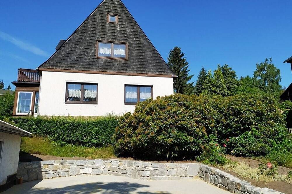 Ferienhaus mit großem Garten in der Altstadt von Schwarzenberg. in Schwarzenberg (Erzgebirge), Erzgebirge