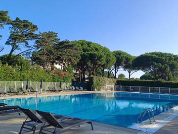 Gîte pour 2 personnes, avec terrasse et jardin à Anglet