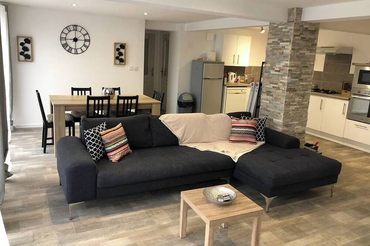 Gîte pour 6 personnes, animaux acceptés à Laplume