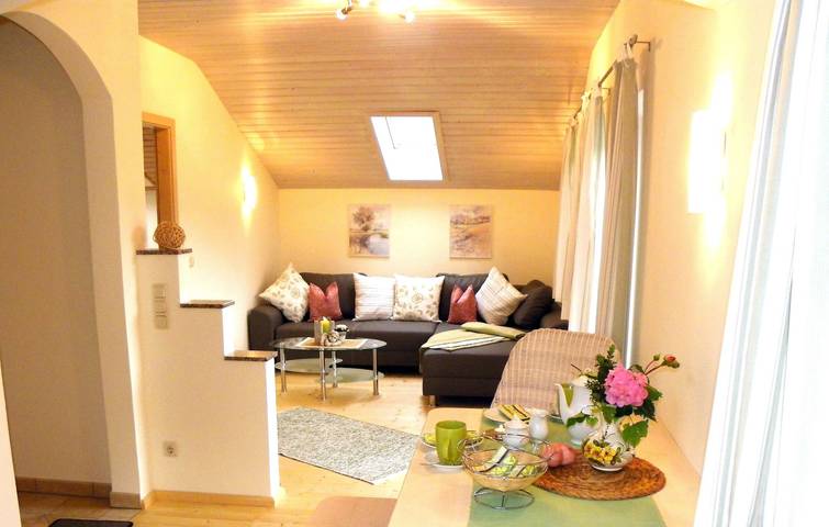 Ferienwohnung für 2 Personen, mit Balkon und Garten in Wackersberg - 3