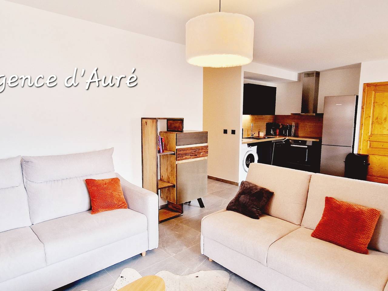 Ganze Wohnung, Modernes Apartment für 8 Pers. in Ski-resort, Balkon, Parkplatz, 50m von den Pisten in La Plagne, Aime-la-Plagne