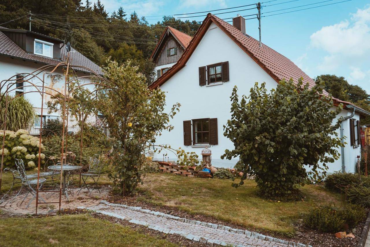 Ferienparadies Am Kammerberg - ein ganzes Haus für Sie alleine!!! in Weißenhorn, Bayerisch Schwaben