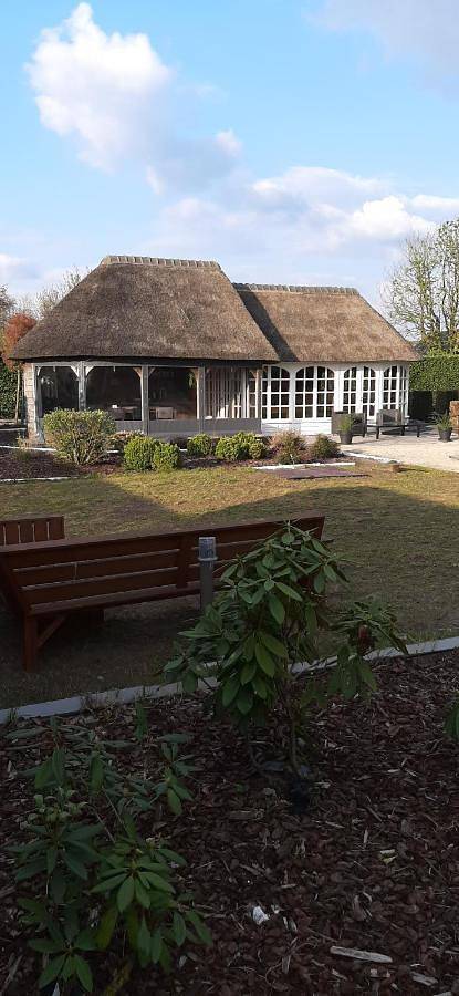 Chambre d’hôte pour 2 personnes, avec Terrasse ainsi que Jardin et Vue à Ravels