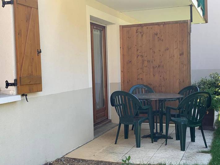 Gîte pour 4 personnes, avec jardin et vue ainsi que piscine et sauna à Giez - 4