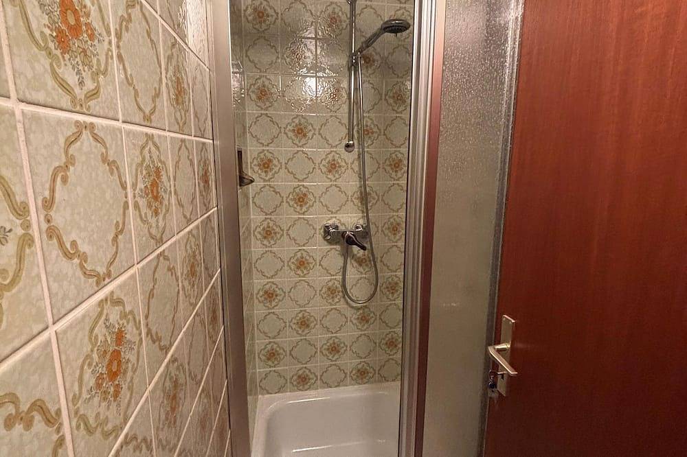 Ganze Wohnung, Doppelzimmer Nr. 2 - Haus Waldesruh in Ahorntal, Frankenalb