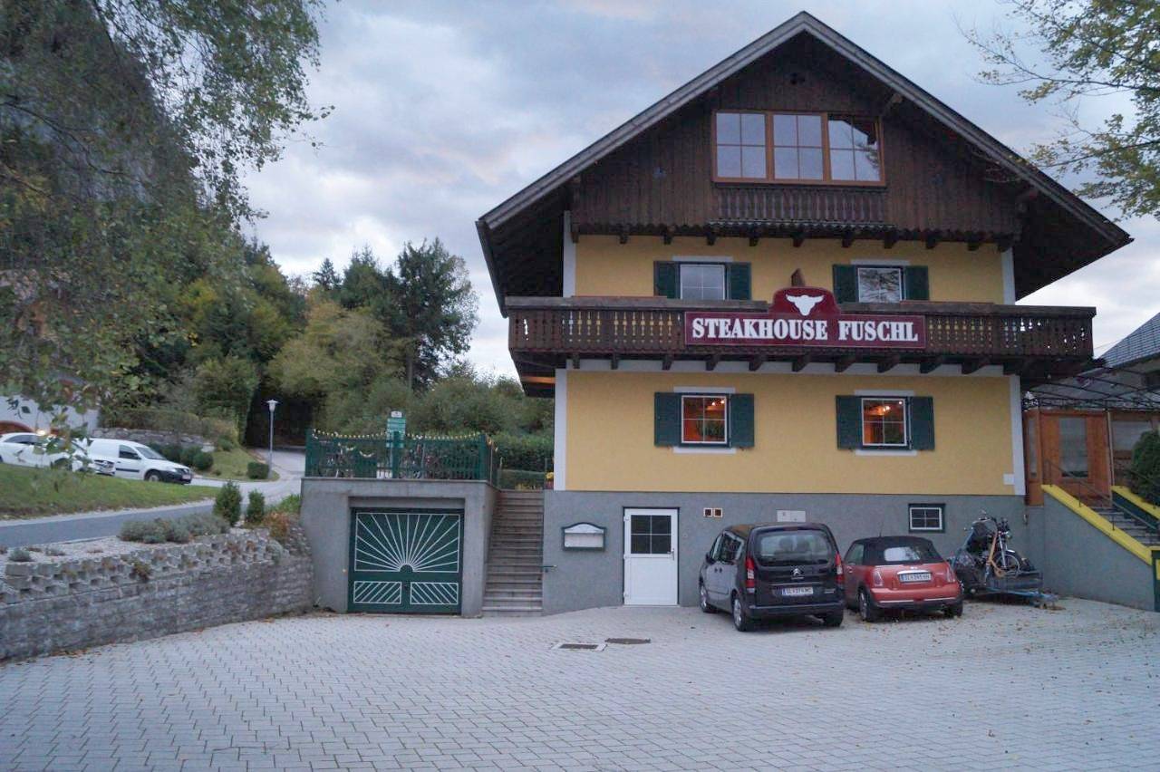 Small Double Room in Fuschl am See, Bezirk Salzburg-Umgebung