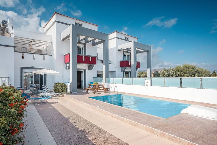 Villa für 6 Personen, mit Balkon und Garten auf Rhodos