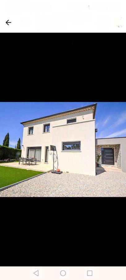 Location de vacances pour 6 personnes, avec piscine et terrasse à Piolenc - 2