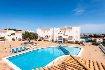 Apartment in Es Mercadal, Coast of Menorca für 4 
