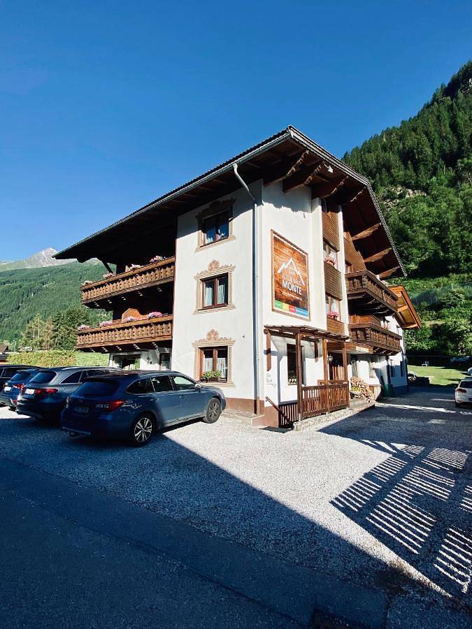 Maison d’hôte pour 3 personnes, avec jardin et sauna ainsi que vue et terrasse, animaux acceptés à Neustift im Stubaital