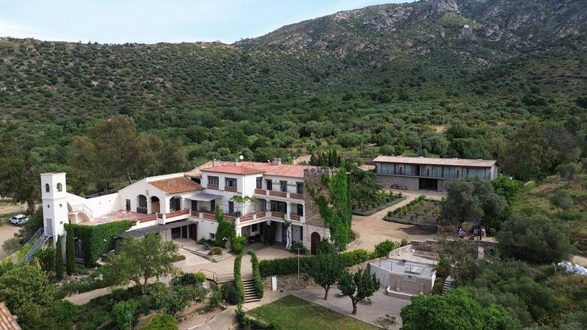 Aparthotel para 2 personas, con piscina y jardín - 1
