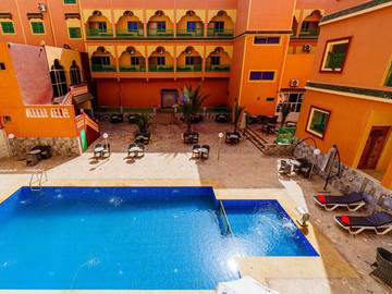 Hôtel pour 2 personnes, avec balcon ainsi que vue et piscine dans Tinghir