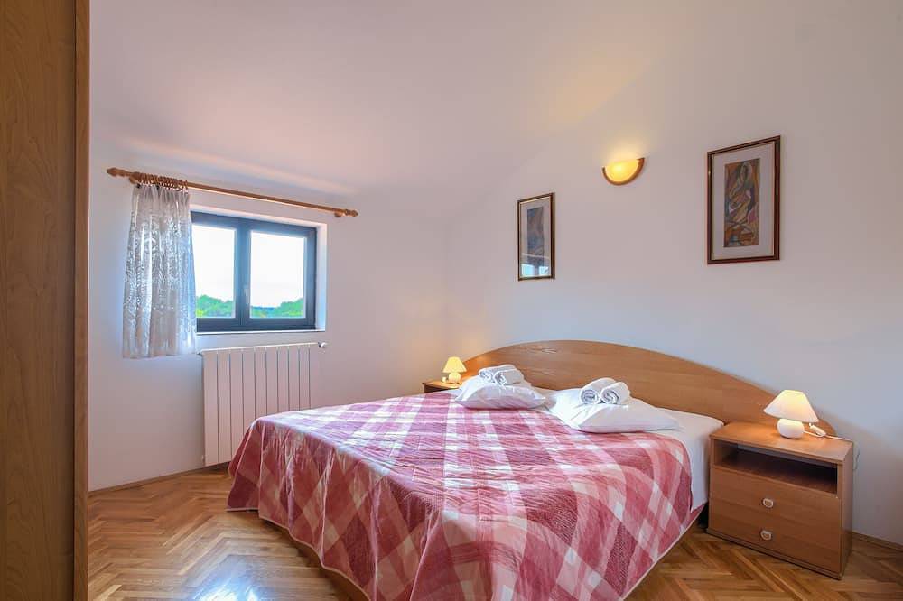 Ganze Wohnung, Abby Suite auf dem Dach mit Pool und Meerblick in Banjole, Südküste Istrien