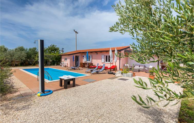 Ferienhaus für 4 Personen, mit Pool und Terrasse sowie Garten, mit Haustier in Rovinj - 3