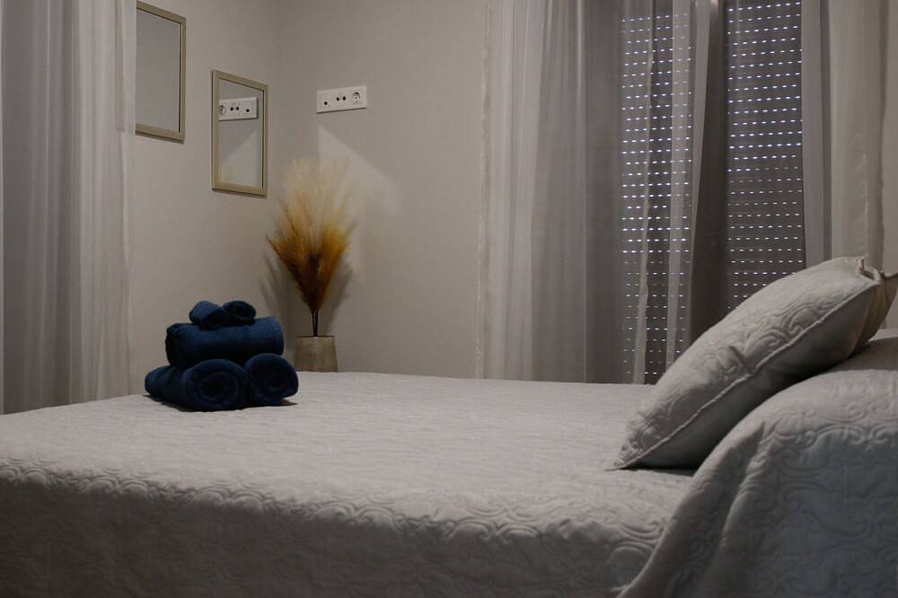 Ganze Wohnung, Apartment-Eigenes Badezimmer-La Muralla in Brihuega, Alcarría Alta