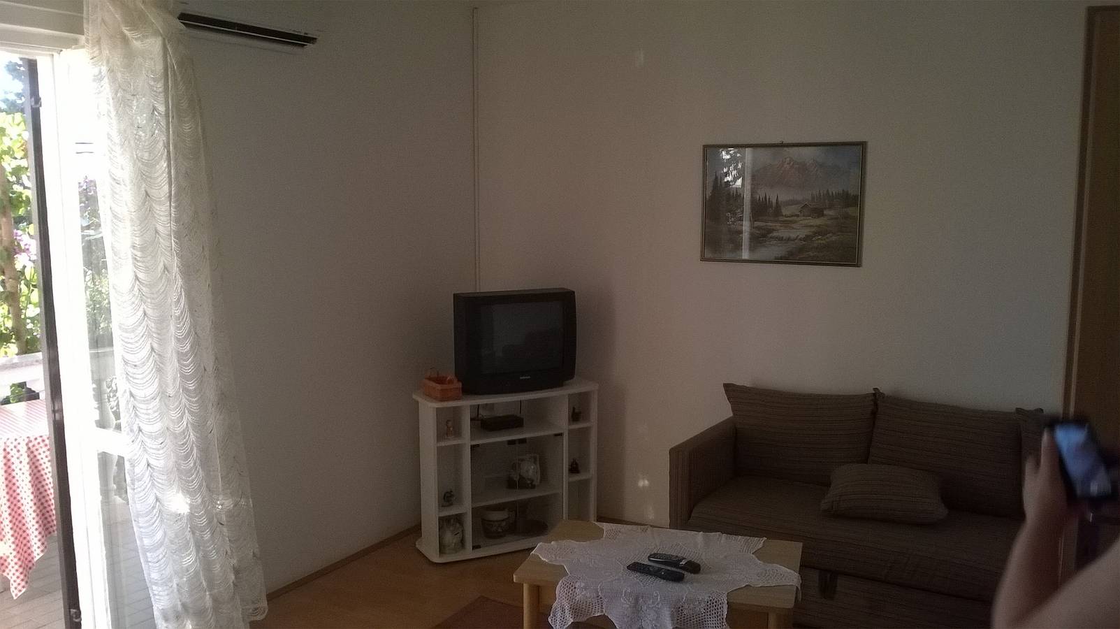Ganze Wohnung, 1-Zimmer-Ferienwohnung mit Balkon und Meerblick Barbat, Rab A-17620-b in Barbat na Rabu, Rab