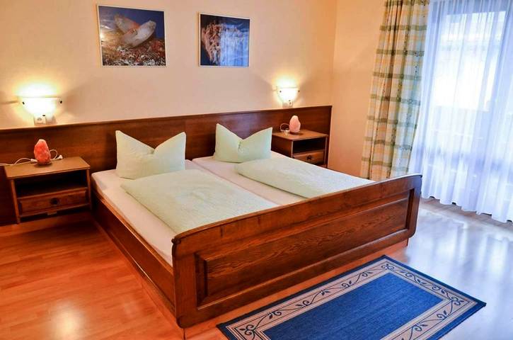 BnB für 3 Personen, mit Ausblick und Garten, kinderfreundlich in Schönau am Königssee - 2