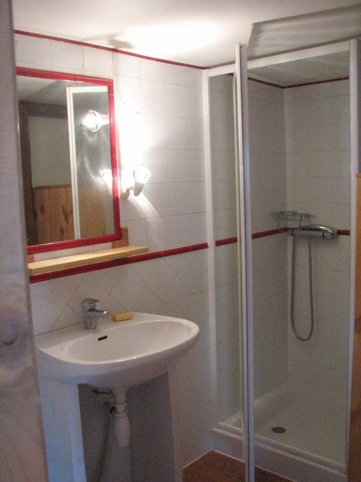 Gîte pour 4 personnes à Les Vigneaux - 3