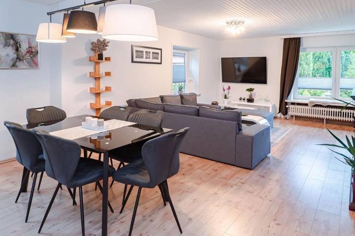 Ferienhaus für 6 Personen, mit Terrasse und Garten