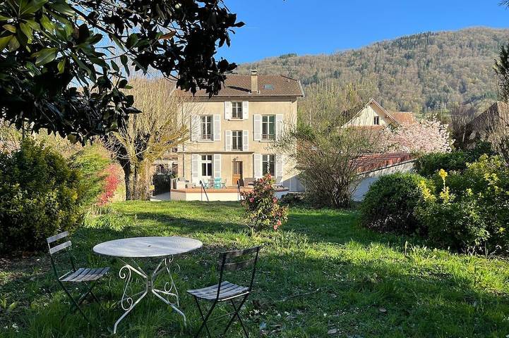 Location de vacances pour 15 personnes dans Saint-Bueil