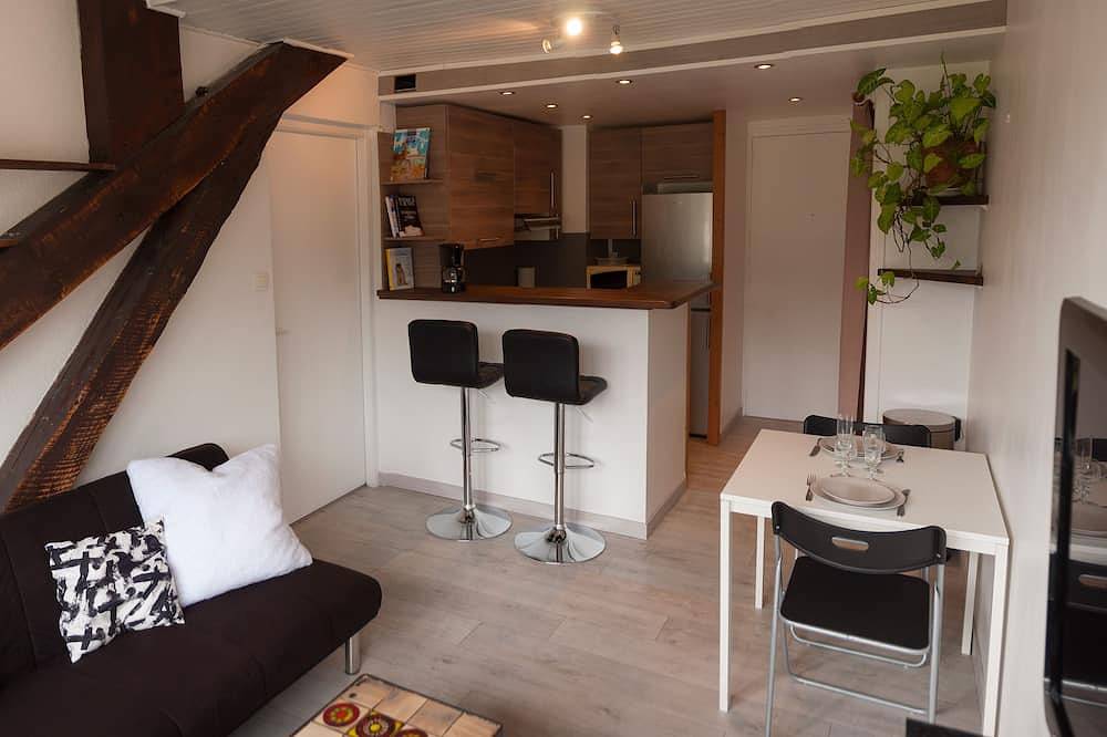 Apartamento entero, Le T2 Douillet d'Uriage -Residence Le Louvre -Chamrousse thermal cure-2/3 pers in Vaulnaveys-le-Haut, Isère