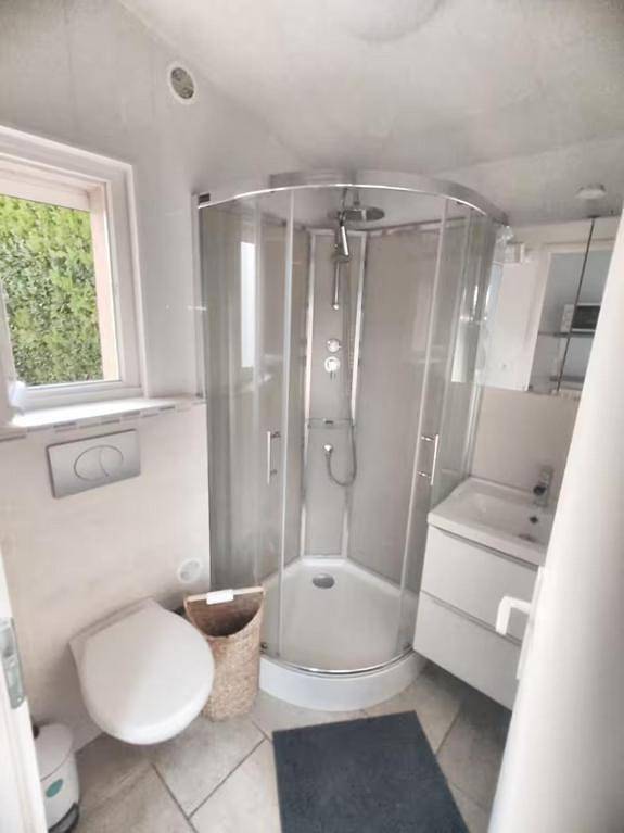 Gîte pour 2 personnes, avec jardin ainsi que piscine et terrasse à Lignan-sur-Orb - 3