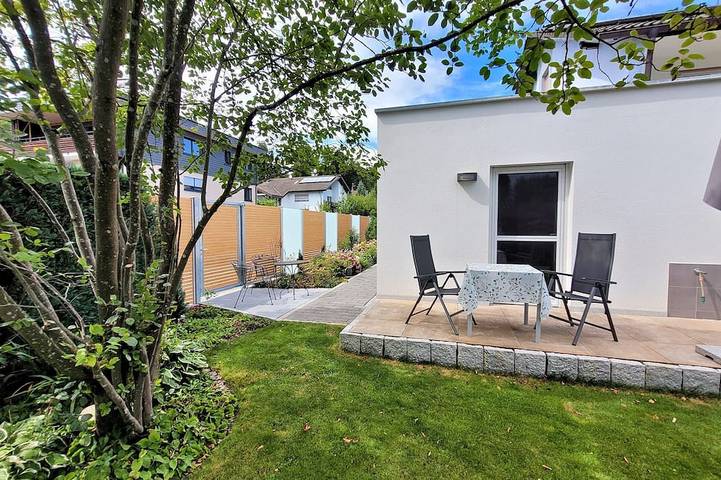 Ferienwohnung für 2 Personen, mit Terrasse und Garten - 1