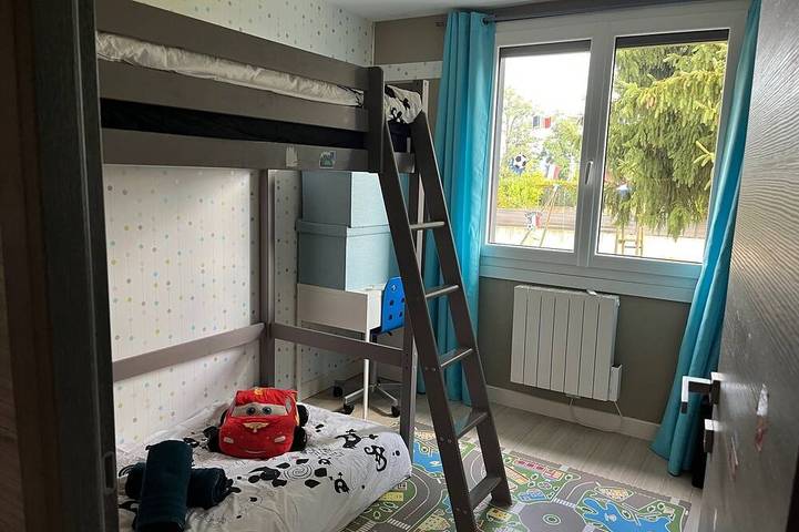 Location de vacances pour 12 personnes, avec jardin et terrasse à Seynod - 2