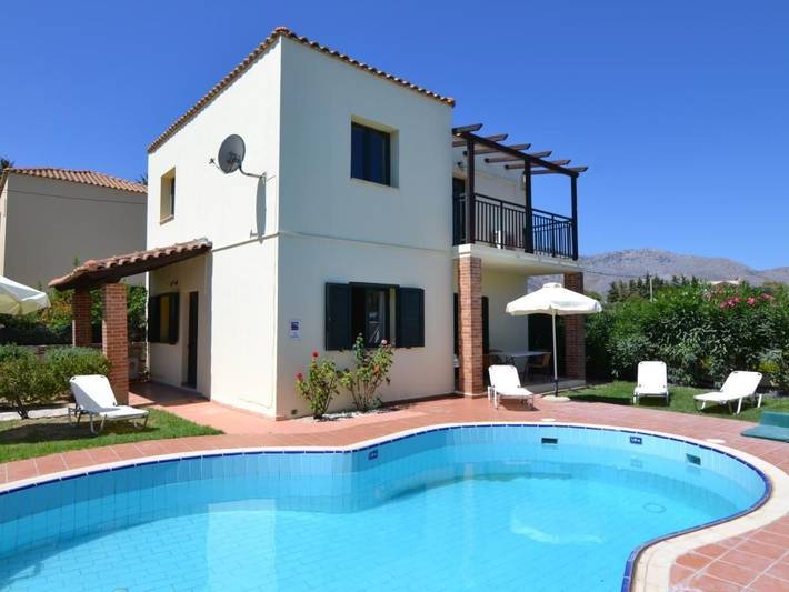 Ferienhaus für 6 Personen, mit Balkon und Terrasse sowie Garten und Pool in Heraklion