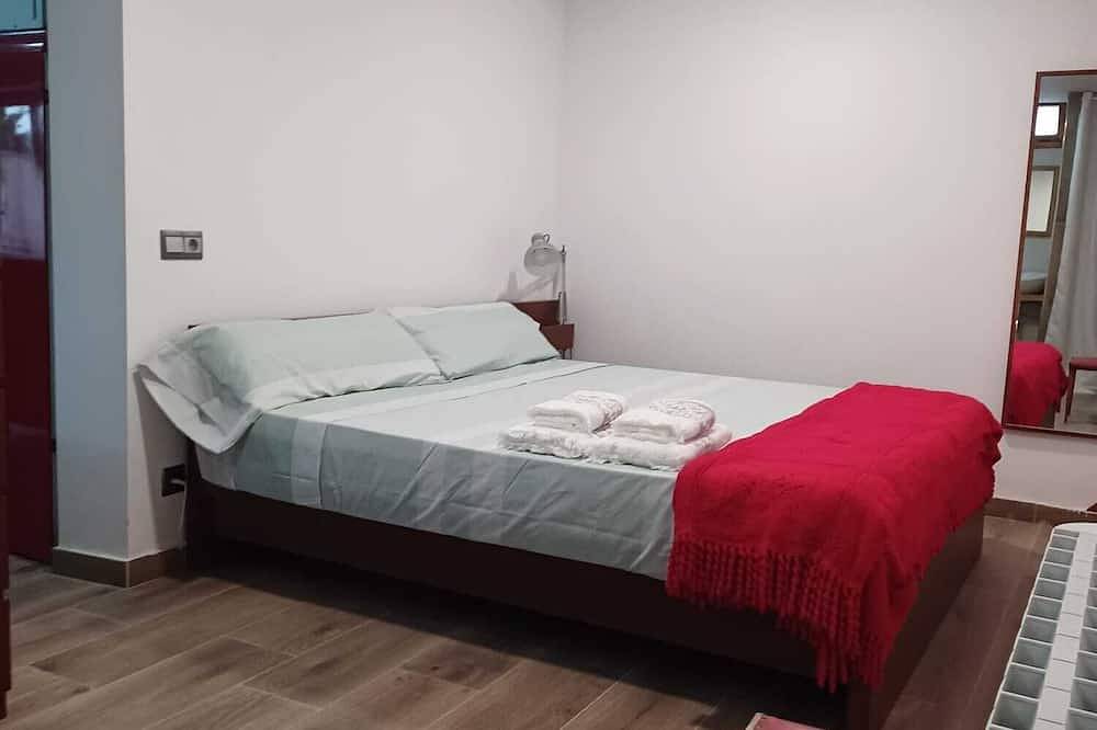 Entire apartment, Apartamento Ideal Teletrabajo, Espacio Para Niños y Animales in Tàrrega, Costers del Segre