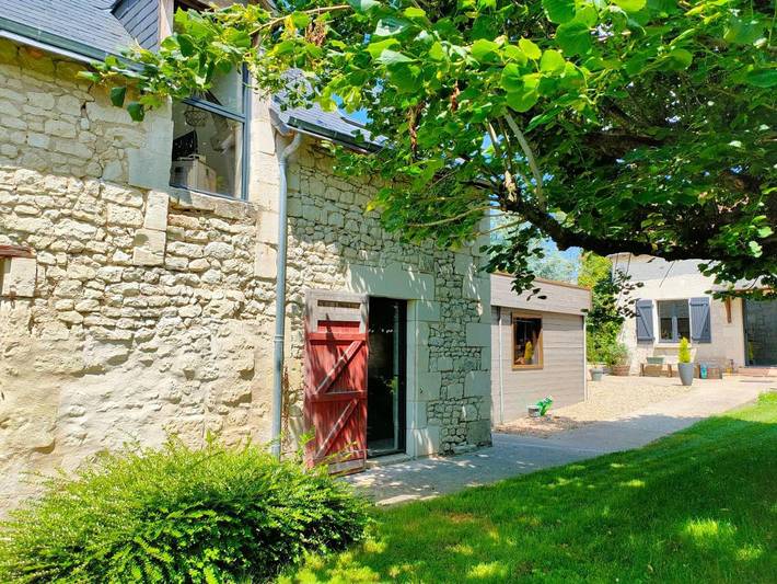 Location de vacances pour 10 personnes, avec piscine ainsi que vue et jardin, animaux acceptés à Sainte-Maure-de-Touraine - 3