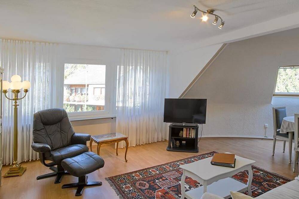 Ganze Wohnung, Ferienwohnung Wiltburg - Ferienwohnung Weingut Anton Hammes in Alken, Osteifel