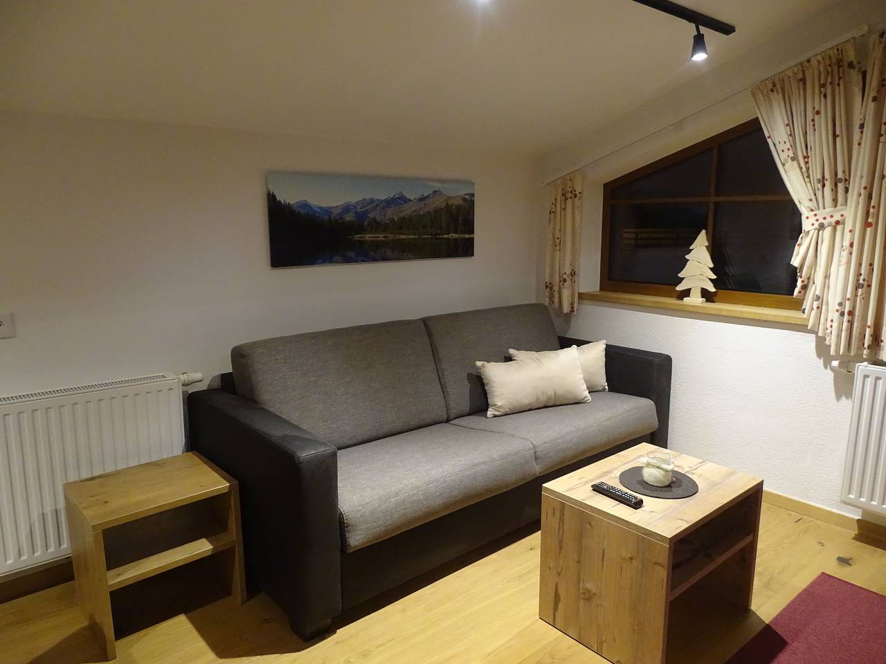 Geheel vakantieappartement, Vakantieappartement voor 5 personen met balkon in Nauderer Berge, Nauders