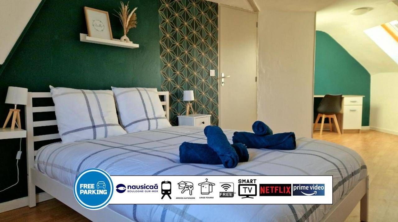 Proche Nausicaa, gare & remparts, spacieuse maison 3 chambres, cour privée, parking gratuit, Adaptée aux vélos in Boulogne-sur-Mer, Région de Boulogne-sur-Mer