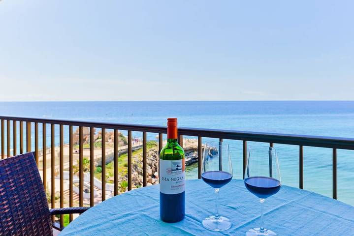 Ferienwohnung für 4 Personen, mit Pool und Balkon/Terrasse in Nerja - 2