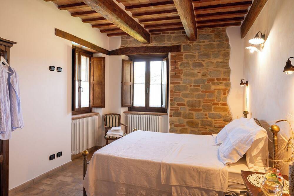 Ferienhaus / Villa - Sant''Angelo in Pontano in Sant'Angelo in Pontano, Macerata Provinz