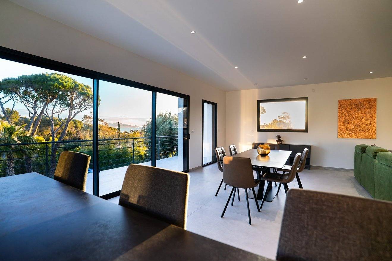 Villa Saint Aygulf - Vue mer avec Piscine Privée in Saint-Aygulf, Fréjus