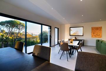 Villa pour 8 Personnes dans Saint-Aygulf, Fréjus, Photo 2