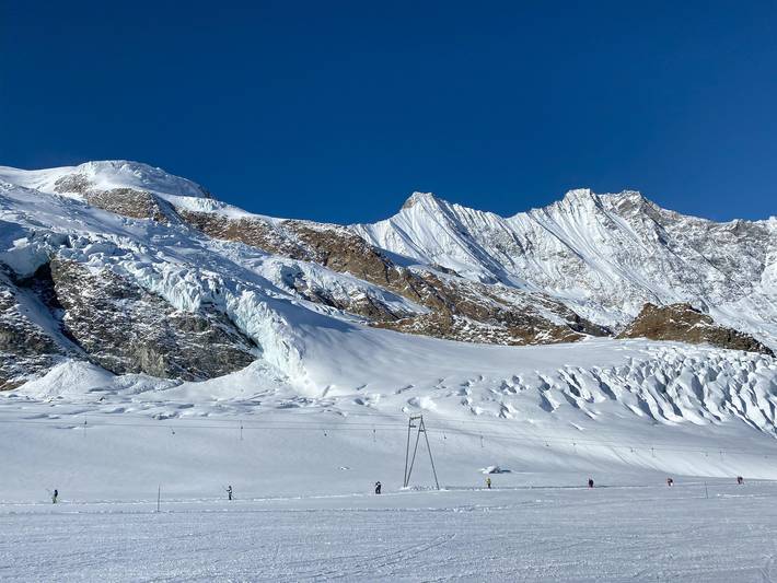 Gîte pour 2 personnes, avec jardin ainsi que balcon et vue, adapté aux familles à Saas-Grund - 3