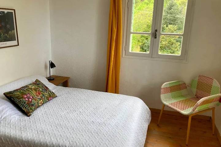 Gîte pour 8 personnes, animaux acceptés à Sahorre - 2